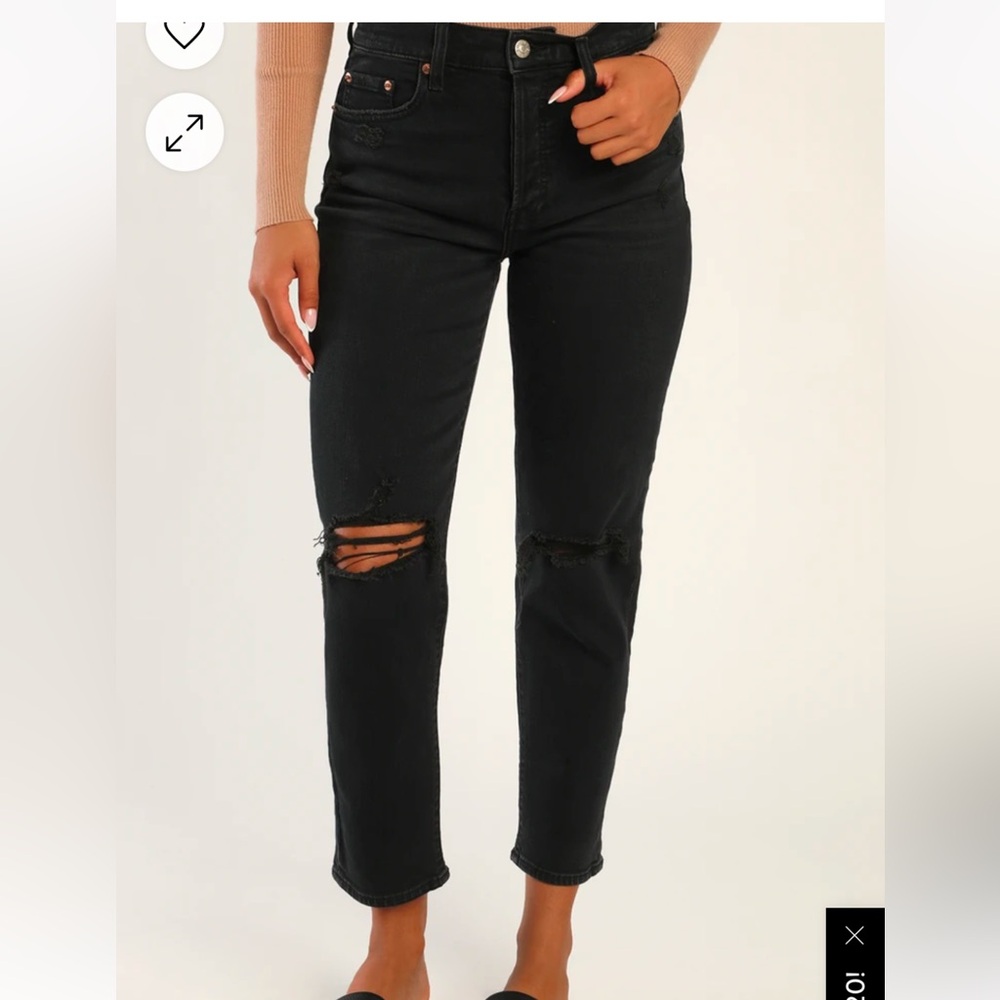 The Original Black High Rise Distressed Mom Jeans
DAZE DENIM